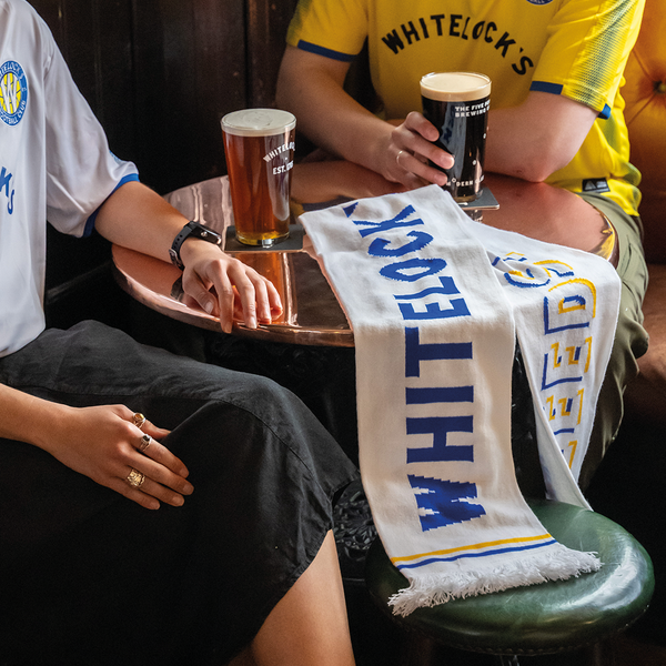 Whitelock's Ale House Leeds Scarf